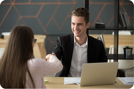 Synchronous vs. Asynchronous Interviews: Which is right for you?